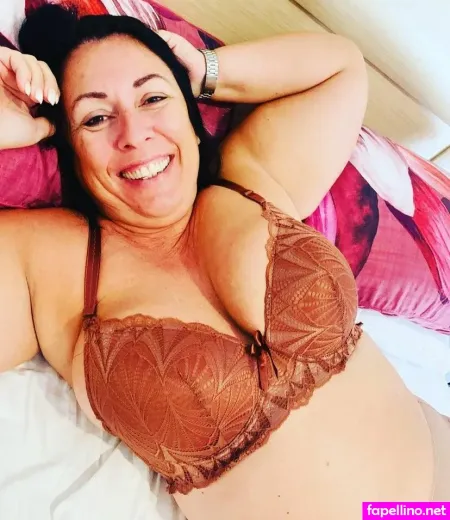 Lucy May OnlyFans Thumbnail #2fiJLiai40