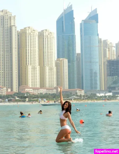 Lucy Mecklenburgh OnlyFans Thumbnail #DnMF6oh9zS