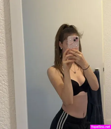 Lucy Mller OnlyFans Thumbnail #oLzrEZDdp4