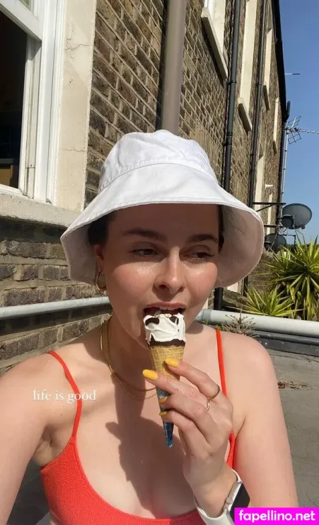 Lucy Moon 1 OnlyFans Thumbnail #1oHwxGuRYh