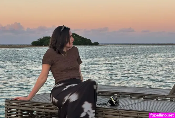 Lucy Moon 1 Main Profile Photo