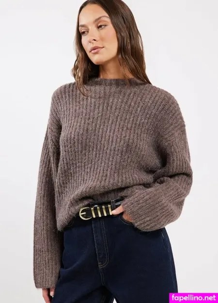 Lucy Parker OnlyFans Thumbnail #RxmgOzIuFl