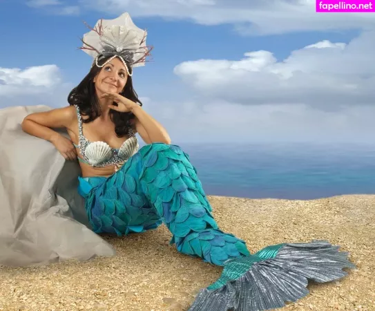 Lucy Porter OnlyFans Thumbnail #IOoR2zdsee