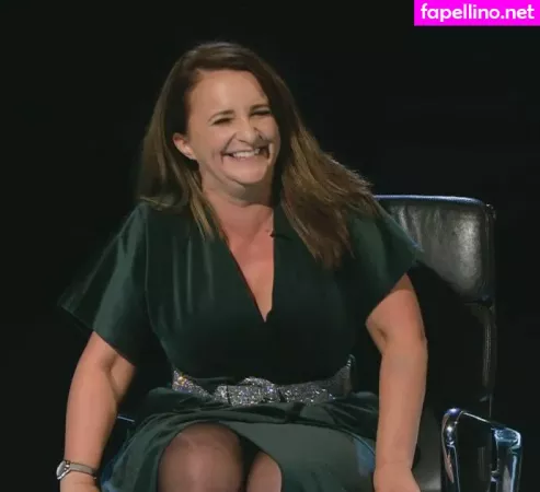 Lucy Porter OnlyFans Thumbnail #P6YyS2FFT7