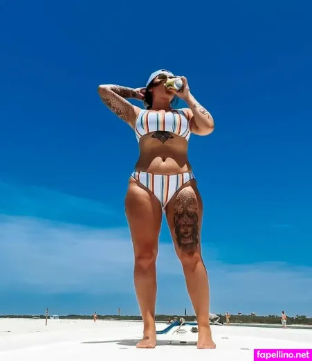 Lucy Shay OnlyFans Thumbnail #30zeRCsgY6