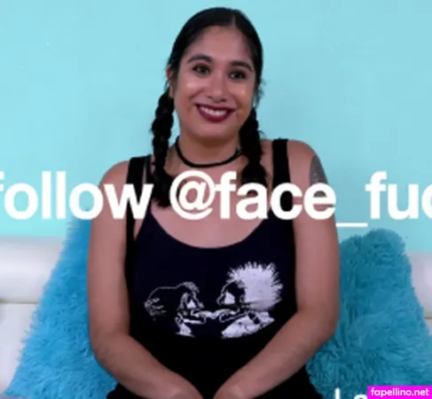 Lucy Sunflower 1 OnlyFans Thumbnail #ilcd9jL0iV
