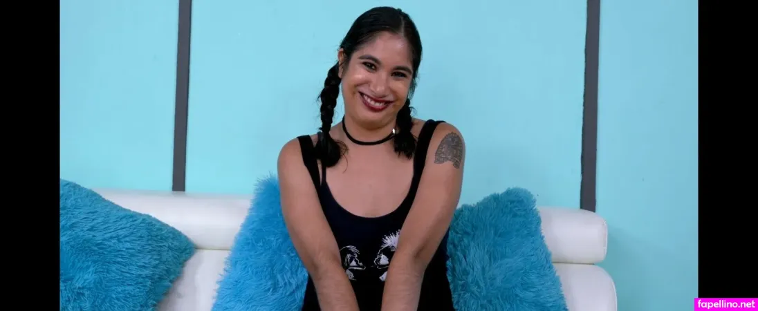 Lucy Sunflower 1 OnlyFans Thumbnail #jnQ6DlpFpL