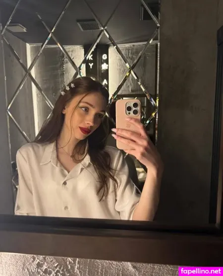 Lucy Twinkle OnlyFans Thumbnail #60SuRF9YTw