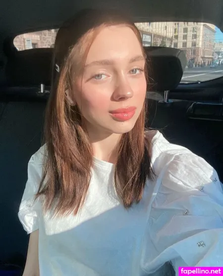 Lucy Twinkle OnlyFans Thumbnail #9Hq1hKGfMB