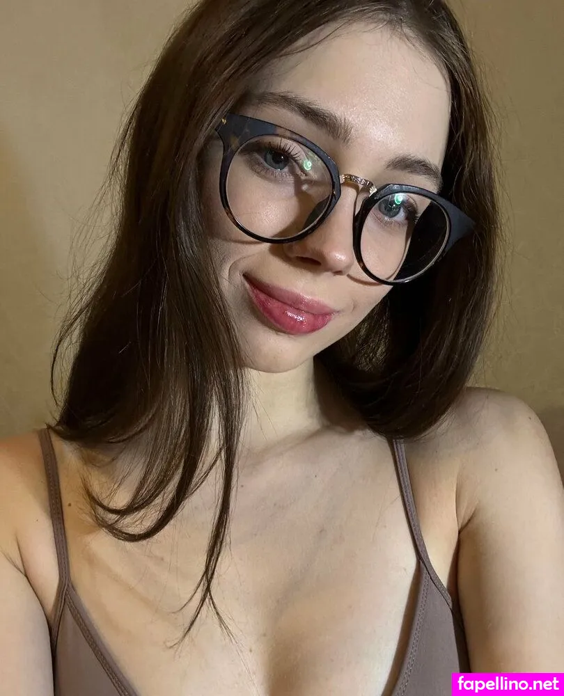 lucy_twinkle, lucytwinkle_ Nude Leaked OnlyFans Photo #YaKgAITgF3