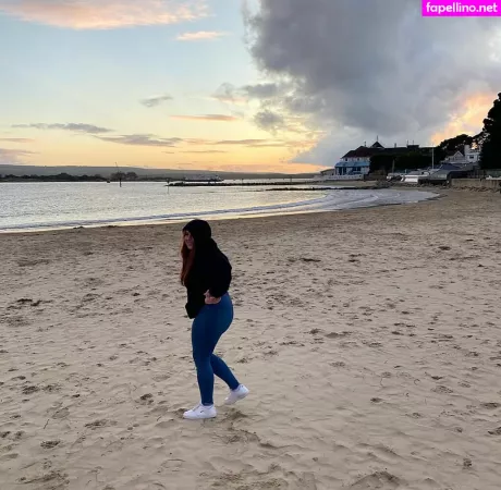 Lucy Whittingham OnlyFans Thumbnail #8NMzlaAadu