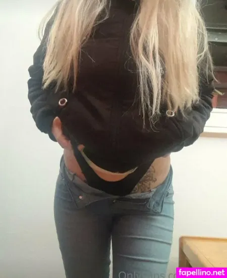 Lucy76 OnlyFans Thumbnail #IoIsbiMidK