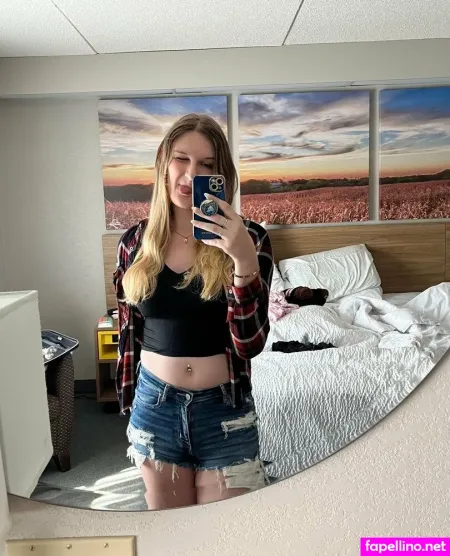 Lucyaura OnlyFans Thumbnail #2qgsB0Zfgm