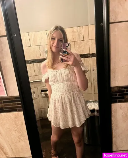 Lucyaura OnlyFans Thumbnail #JGG3hqucNy