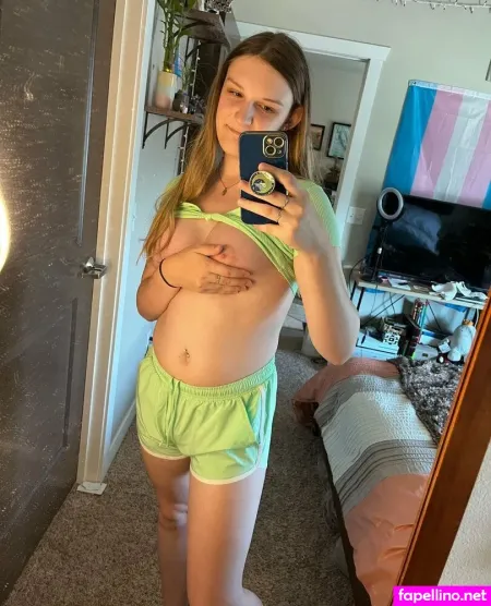 Lucyaura OnlyFans Thumbnail #i9s257c140