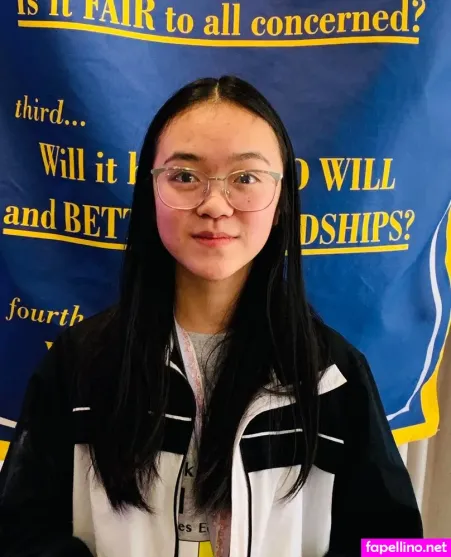 Lucychan Main Profile Photo