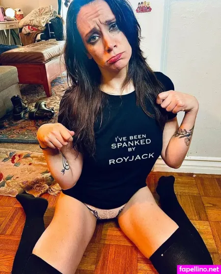 Lucyfoxplays Main Profile Photo