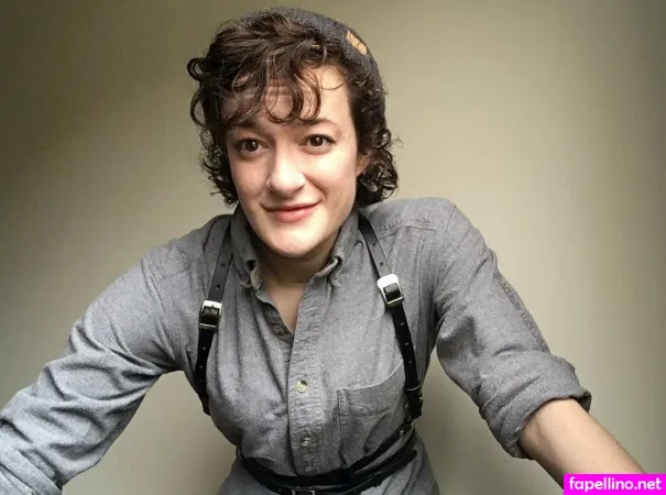 Lucylarue OnlyFans Thumbnail #YRuFrxxIL9