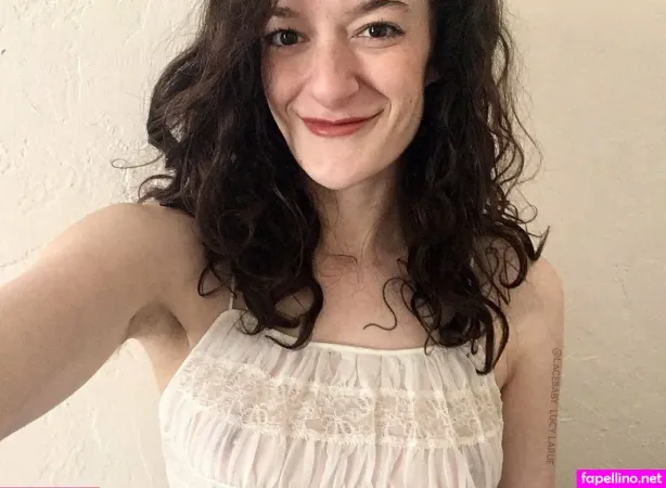 Lucylarue OnlyFans Thumbnail #mGBCfj9MCE