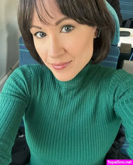 Lucylove OnlyFans Thumbnail #Gx2fRbLlAz