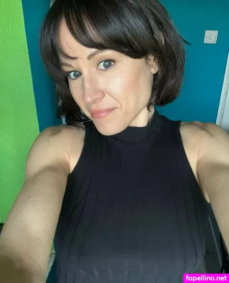 Lucylove OnlyFans Thumbnail #t3BufIqjt8