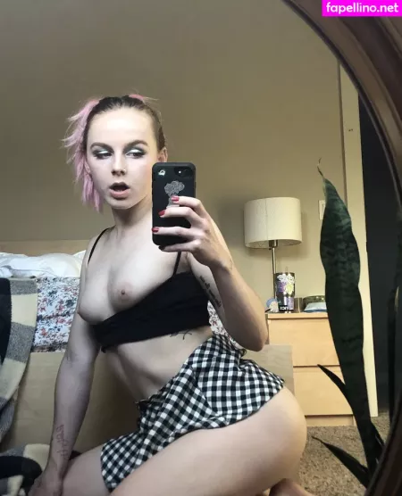 Lucylovejoyxxx OnlyFans Thumbnail #5jZGPOH6TF