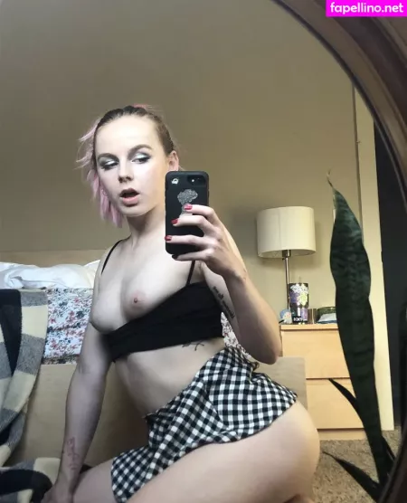 Lucylovejoyxxx OnlyFans Thumbnail #E2kw0L3OOc