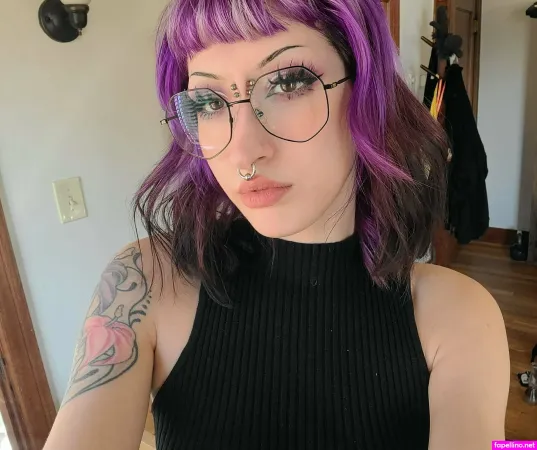 Lucyluciid Main Profile Photo