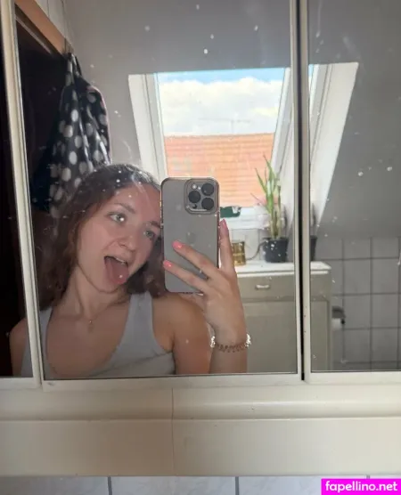 Lucyraa OnlyFans Thumbnail #SVct9UvR2P