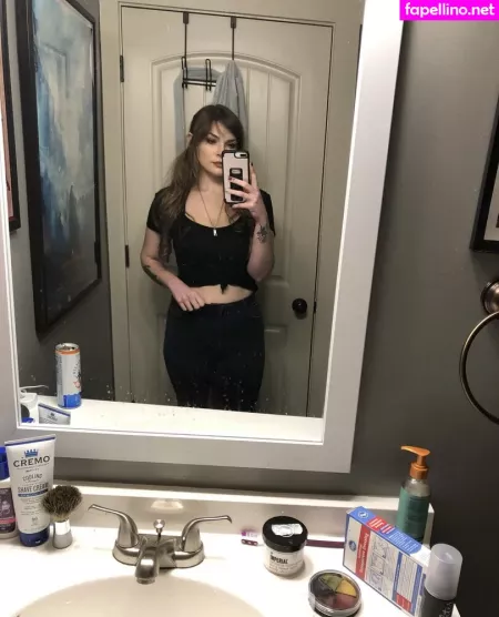 Lucyshilohcam OnlyFans Thumbnail #b3H4adgfIv