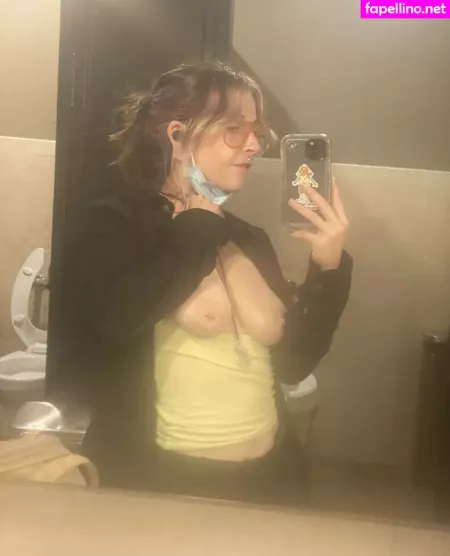 Lucyskyes OnlyFans Thumbnail #byrl8ImjLK