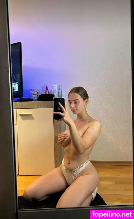 Lucywhoelse Sugarlucy OnlyFans Thumbnail #cyr6j7PBqI