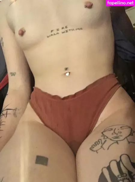 Lucyxmachina OnlyFans Thumbnail #UqXKUurp0M