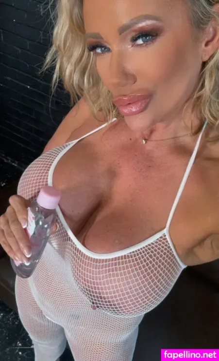 Lucyzara 2 OnlyFans Thumbnail #AwwhIPjSd1