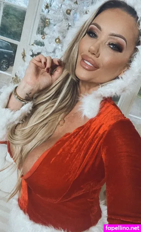 Lucyzara 2 OnlyFans Thumbnail #SYwztFWHNe