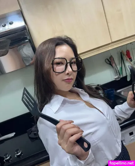 Lucyzhao OnlyFans Thumbnail #k5ekHy2Hji