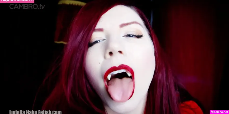 Ludella Hahn OnlyFans Thumbnail #DW5eGMoh1l