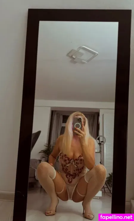 Ludmila42 OnlyFans Thumbnail #MhUIYAtjpb