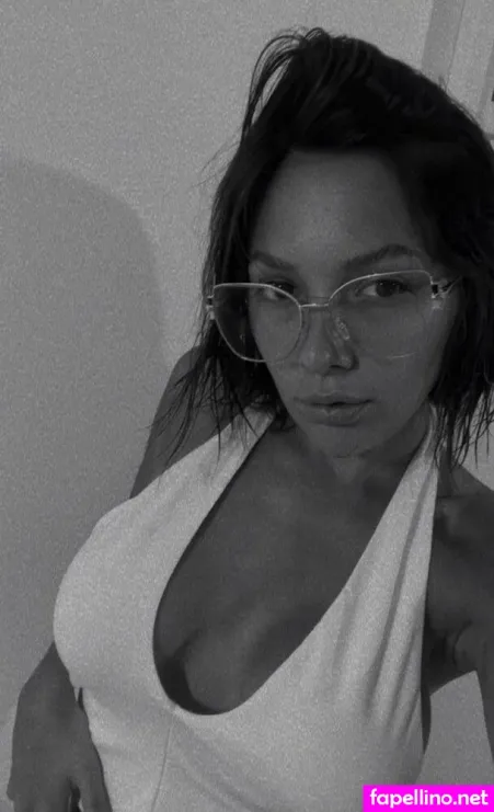 Ludmilababe OnlyFans Thumbnail #kEl7DEVLNh