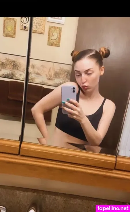 Luh Freaky OnlyFans Thumbnail #kznnU8eCBI