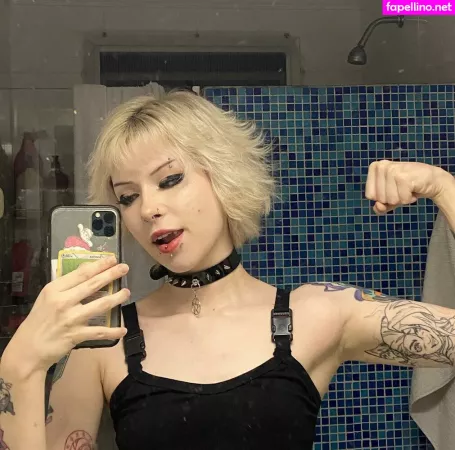 Luh Setra OnlyFans Thumbnail #WlwRdwEHL5