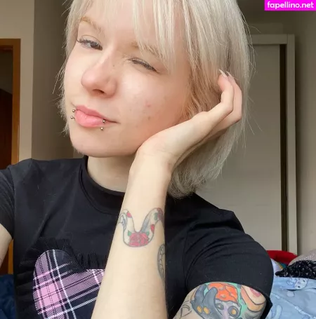 Luh Setra OnlyFans Thumbnail #YQFlUD5iKM