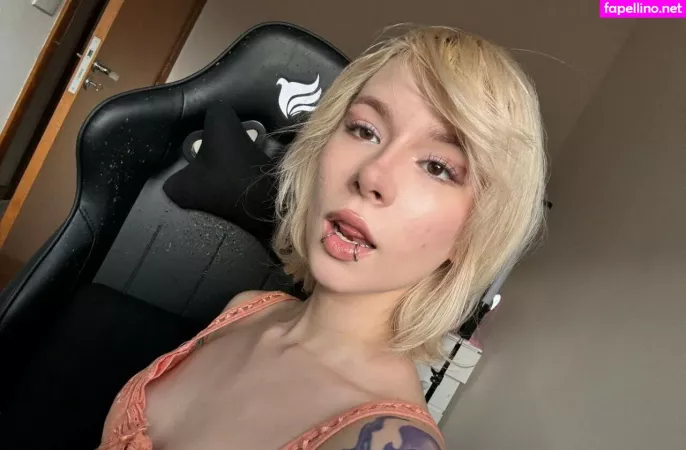 Luh Setra OnlyFans Thumbnail #i7yy22EQjX