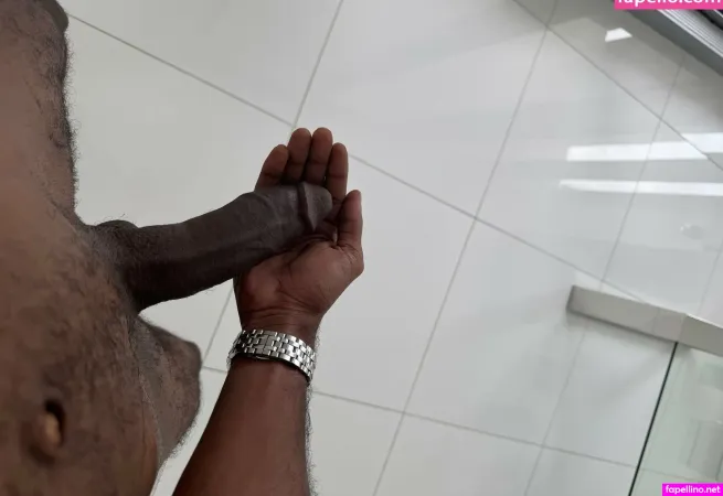 Luh Ved OnlyFans Thumbnail #1MEysg2Ye4
