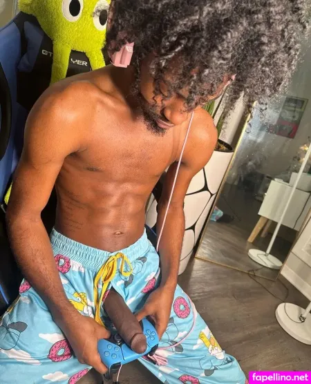 Luh Ved OnlyFans Thumbnail #gKTLSqtiq0