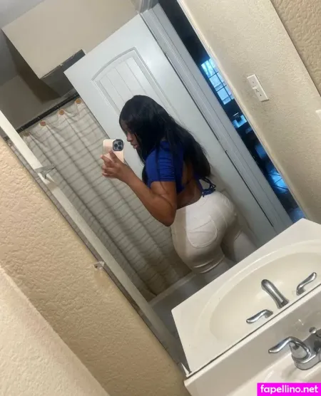 Luhthiccbaddiebae OnlyFans Thumbnail #4kMHZvgAyj