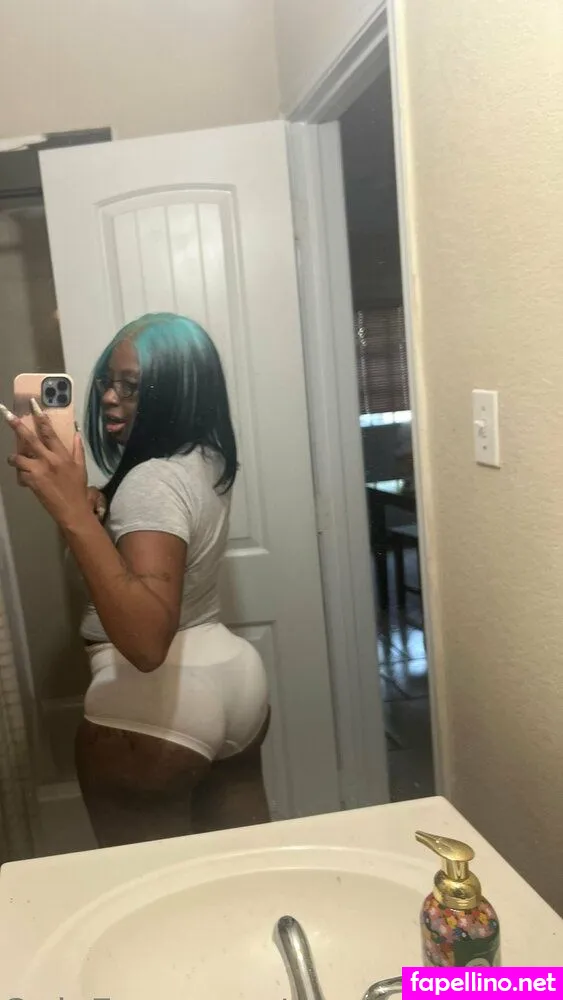 luh.baddie.bae, luhthiccbaddiebae Nude Leaked OnlyFans Photo #MoOyzkqEpa