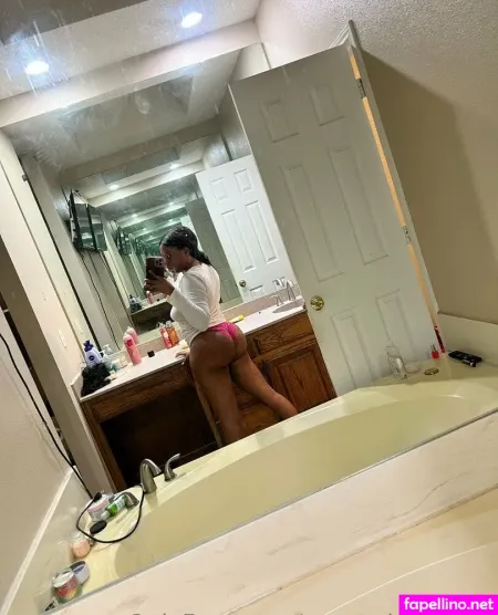 Luhthiccbaddiebae OnlyFans Thumbnail #rgYP2MQDC2