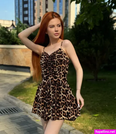 Luisa Firee OnlyFans Thumbnail #U1TtnR0VcJ