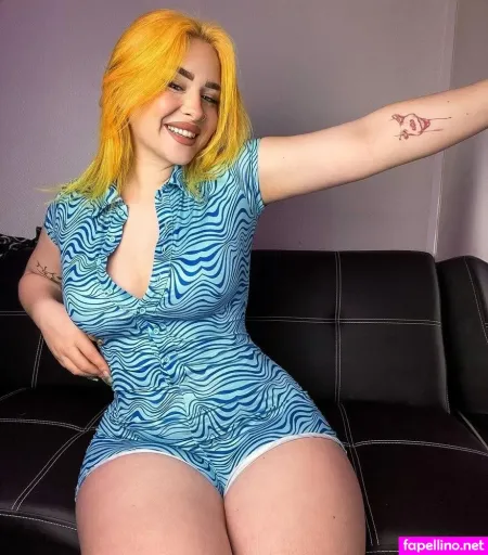 Luisa Frh OnlyFans Thumbnail #HQo2TeBpBV